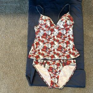 Lole swim print tankini and bikini bottom Large